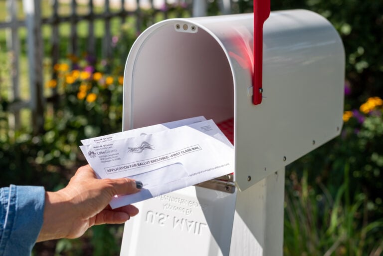 How to stop receiving other peoples mail 2025